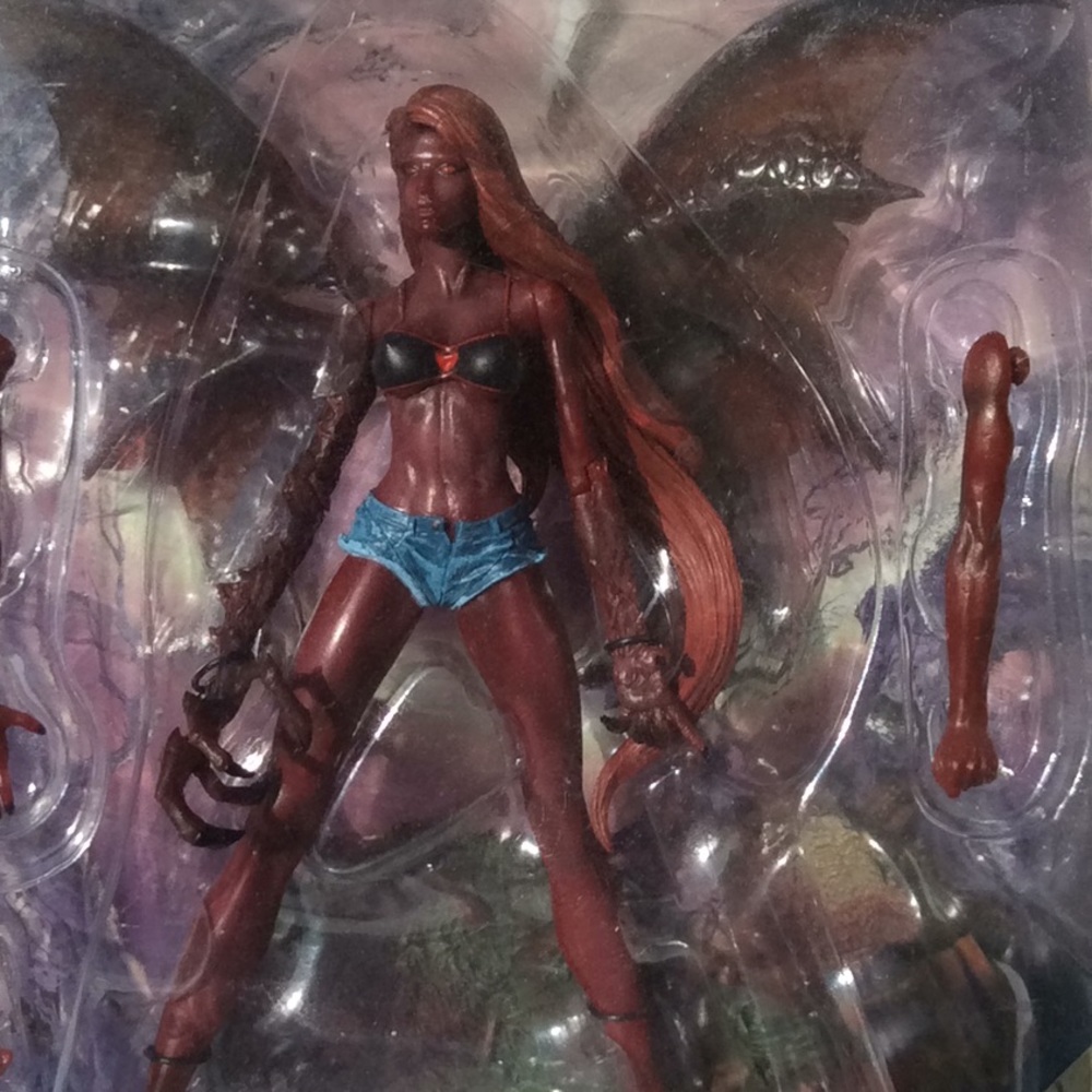 Action Figure Ariel from DARKCHYLDE Brand NIB